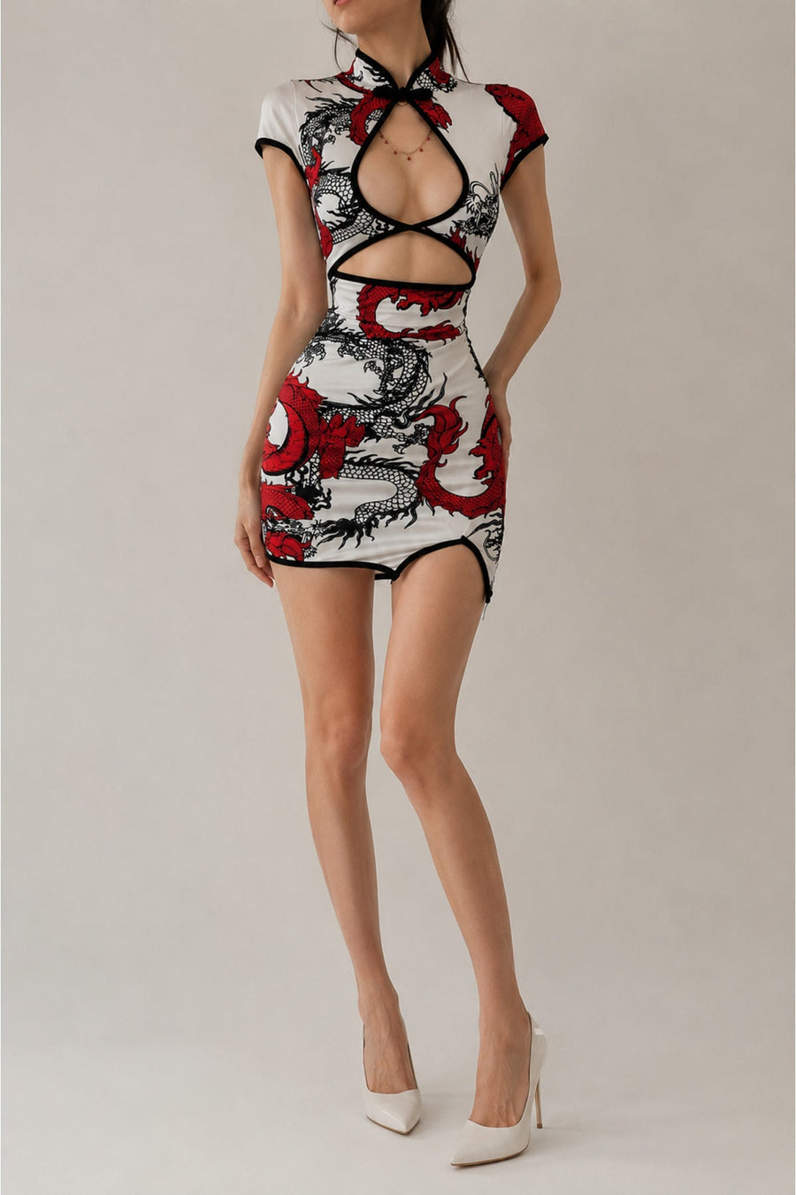 Beyaz Ejderha Motifli Pencere Detaylı Şeritli Qipao Elbise - None Wear