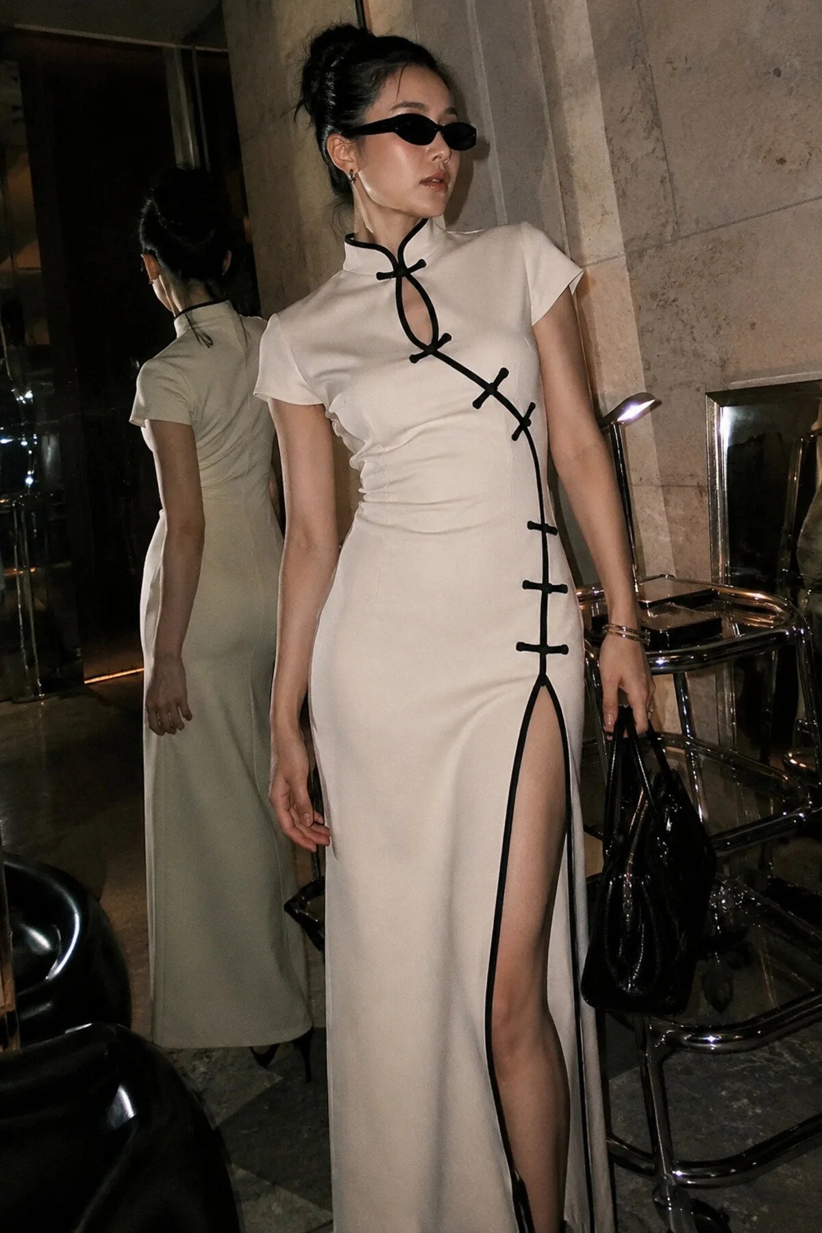 Ekru Mandarin Yaka Siyah Şeritli Qipao Y2K Elbise - None Wear